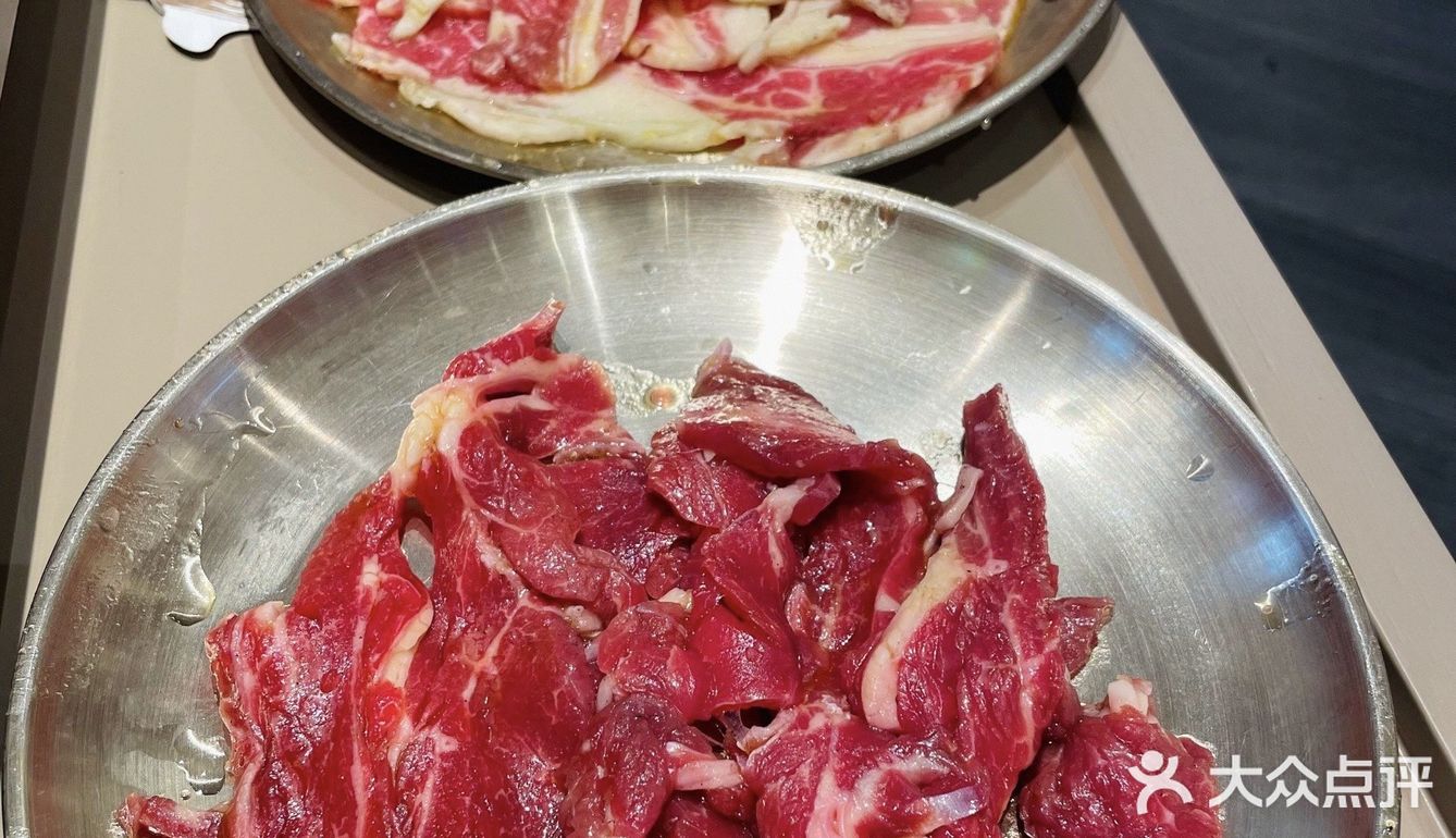 西塔老太太，开启烤肉魅力👵