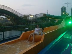 -泸州欢乐派海滩公园