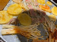 -么肆烤肉(汉街形象店)