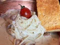 -I HOLIC艾豪丽披萨(KKone店)