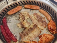 -本苑烤肉自助餐厅