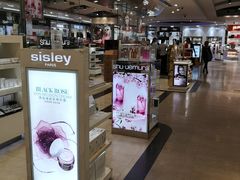 -日上免税店(三径路t3店)