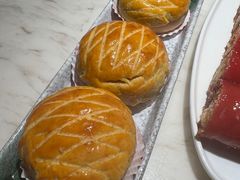 水牛奶菠萝油-陶陶居酒家(第十甫路总店)