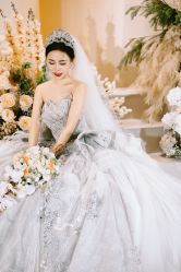 -拉瑞娜LaReine婚纱礼服高级定制