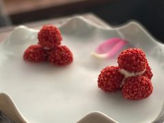 杨梅鳕鱼球-柳莺湖上·湖景餐厅·江南菜(西湖店)