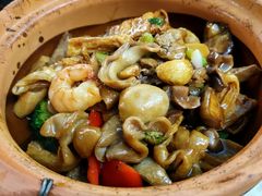 海鲜街什锦煲-海鲜街菜馆(海珠南路店)