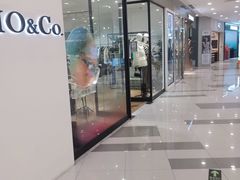 -MO&Co.(龙之梦购物公园店)