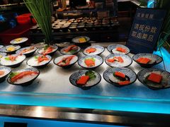 自助取餐区-V-ONE西雅图海鲜自助餐厅(仓山万达广场店)