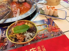 老街冰汤圆-贤合庄卤味火锅(济南泉城路店)