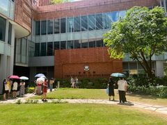 -香港大学