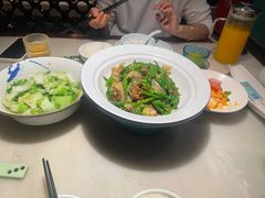 -佬麻雀·剁椒鱼头(京基KK One店)