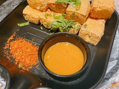 -巴厘龙虾·榜首油焖大虾(音乐学院·沿江酒馆店)