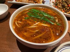 小锅米线-云海肴·汽锅鸡·云南菜(领展购物广场·中关村店)