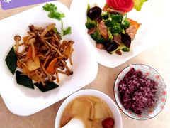 -爱月宝月嫂·育儿嫂(哈尔滨总店)