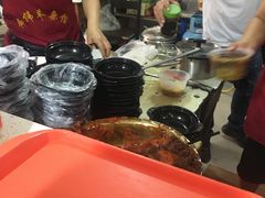 -伟伟羊杂馆
