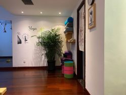 -Yvon yoga 瑜伽·精准体态管理中心
