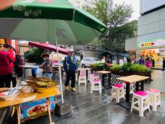 -钟方模白家肥肠粉(春熙店)