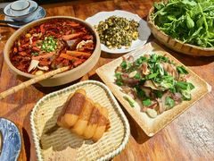 蒜苗老腊肉-青城甲(青城山店)
