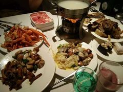 -多伦多海鲜自助餐厅(百盛购物中心三阳店)