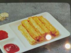 一口爆浆奶酪鱼条-海底捞火锅(闽篮城市广场店)