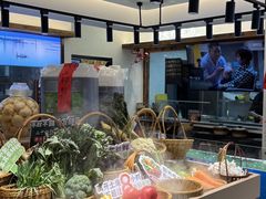 -海鸿荟·沿江菜(中山北路店)