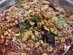 -周良天山牛杂城(天山路总店)