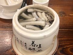 新鲜椰子炖竹丝鸡-黄祥华养生堂·炖汤·营养蒸饭(岭南天地店)