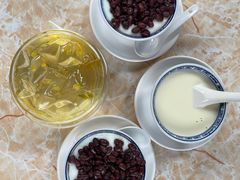 茉莉花水晶冰凉粉加蜂蜜-周大娘牛乳(旧寨古村总店)