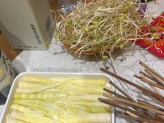 -钢管厂歆瑞源油卤串串香(春熙路太古里店)