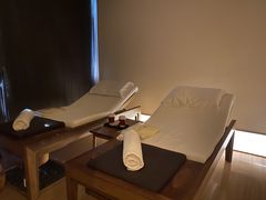 -常乐·对症推拿(绿地伊藤广场第77分店)