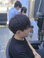 -藤野造型专业烫染接发