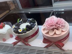 -花花卷卷·鲜食蛋糕(静安久光百货店)