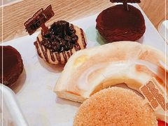 -好利来(曲江龙湖店)