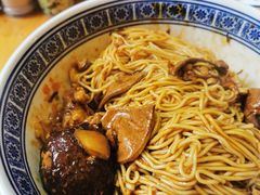 -沪西老弄堂面馆(定西路店)