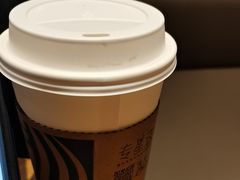 -星巴克臻选(上海中环广场2F店)