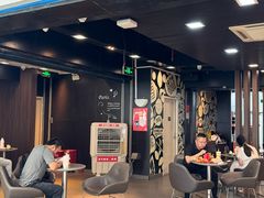 -麦当劳(深圳北站高铁店)