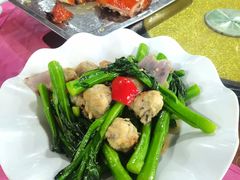 鲮鱼球炒菜心-根哥美食大雁岛(魁东一路店)