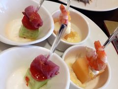 -南湖名都·景湖轩全日制餐厅·海鲜自助·东南亚风味·临湖而食