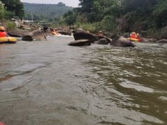 -长泰漂流水陆空景区