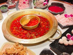 老哥酥肉-哥老官重庆美蛙鱼头(虹口龙之梦店)