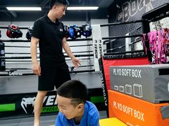 -拳力汇散打搏击泰拳俱乐部(绿地缤纷城店)