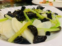 珍珠马蹄百合炒双果-北海渔村酒楼·粤菜海鲜点心(新华店)