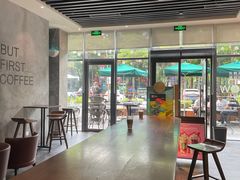 大堂-星巴克(深圳龙岗摩尔城店)