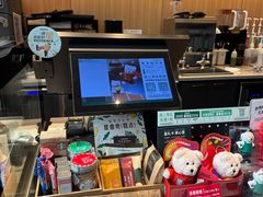 -星巴克(上海长宁来福士1F店)