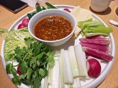 -关东小磨东北菜(上海长风大悦城店)