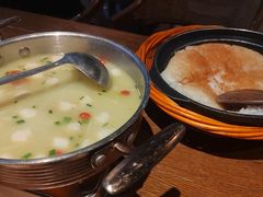 -湘力力小院·鱼汤泡饭(枫林路店)