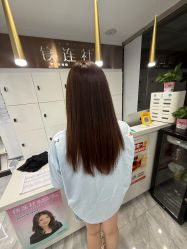 -镁连社·美联社