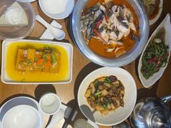 -隔壁老王·家常云南菜(花巷店)