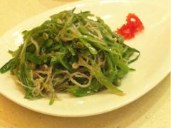 凉拌金针菇-小巴辣子川湘菜餐厅(星游城店)
