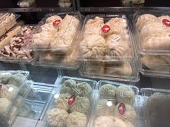 -白玉兰食品(中山公园龙之梦店)